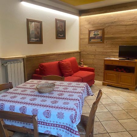 Baita Arianna Apartman Colle Colle Sestriere Kültér fotó
