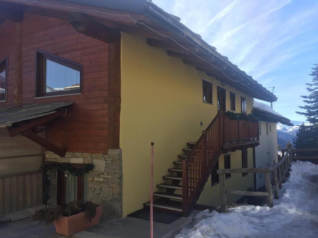 Baita Arianna Apartman Colle Colle Sestriere Kültér fotó