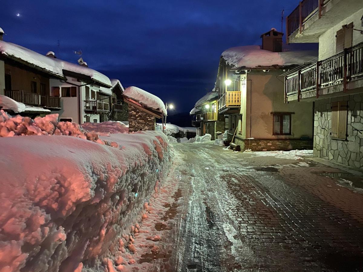 Baita Arianna Apartman Colle Colle Sestriere Kültér fotó