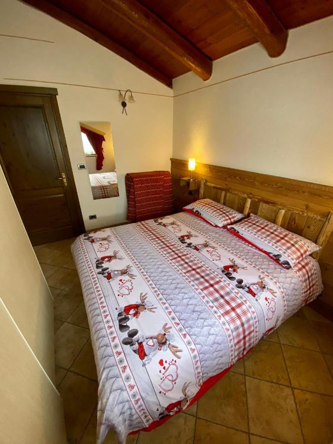 Baita Arianna Apartman Colle Colle Sestriere Kültér fotó
