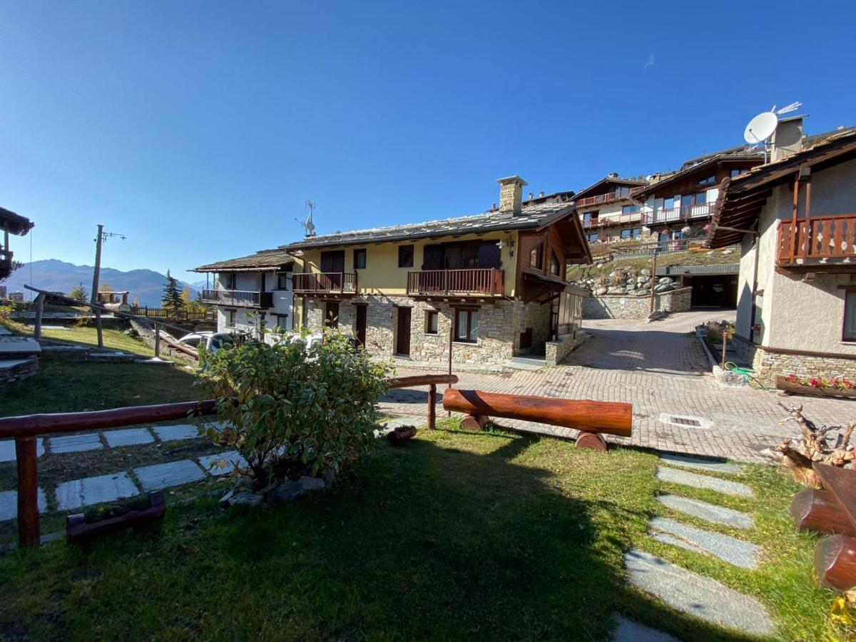 Baita Arianna Apartman Colle Colle Sestriere Kültér fotó