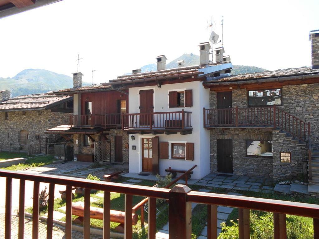 Baita Arianna Apartman Colle Colle Sestriere Kültér fotó